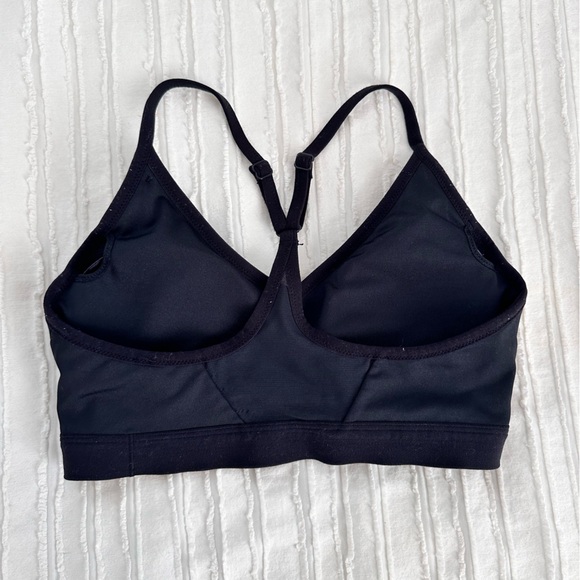 Nike Black Padded Sports Bra Size M - Picture 2 of 4